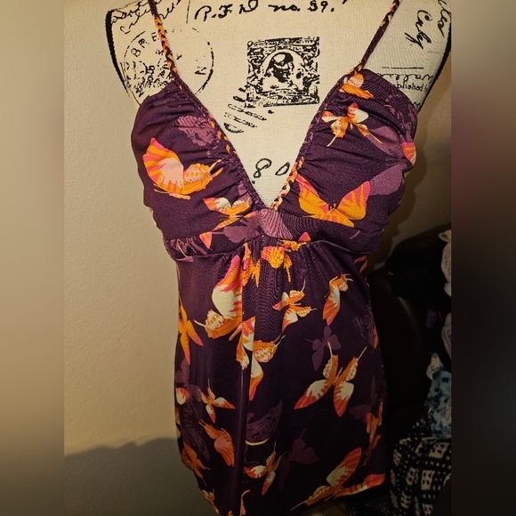 No Boundaries Juniors Butterfly Tank Size L (11-13) - Picture 1 of 11
